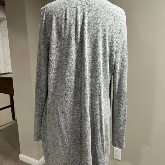 WHBM Grayblend Cardigan - Picture 3 of 4